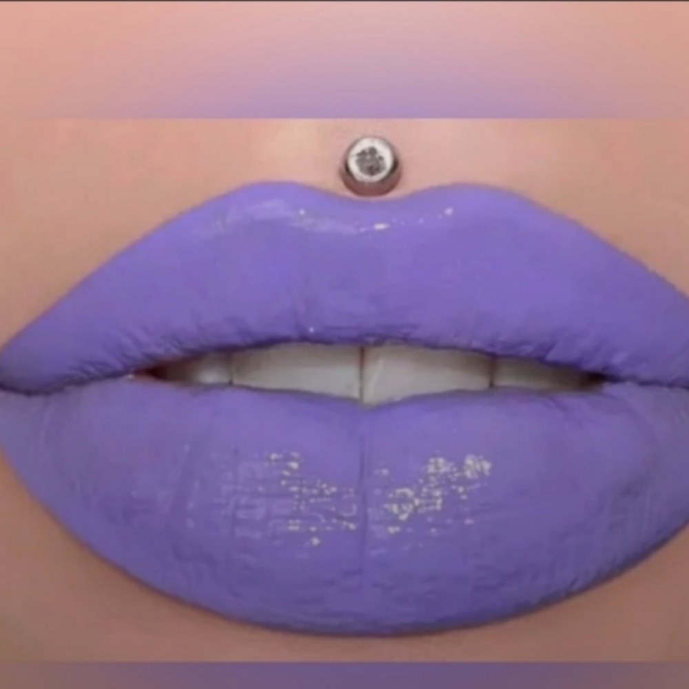 Jeffree Star Cosmetics Supreme Gloss Frosting for Dinner NWT